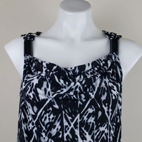 Kenneth Cole Black & White Draped Front Tank Top - Picture 3 of 12